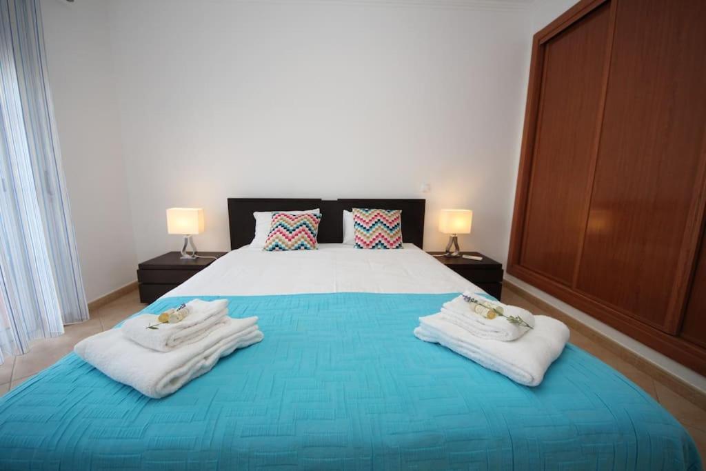 Jm - St James, Com Wifi, Piscina A 50 Mt Da Apartment